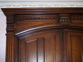 Double pocket door detail